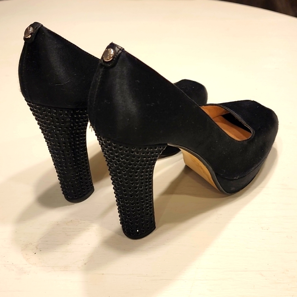MK Nadia Studded Heel Peeptoe in EUC!!!!
